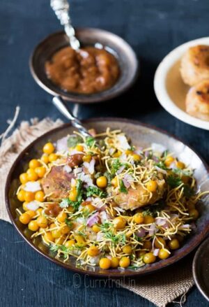 Aloo Tikki Chaat